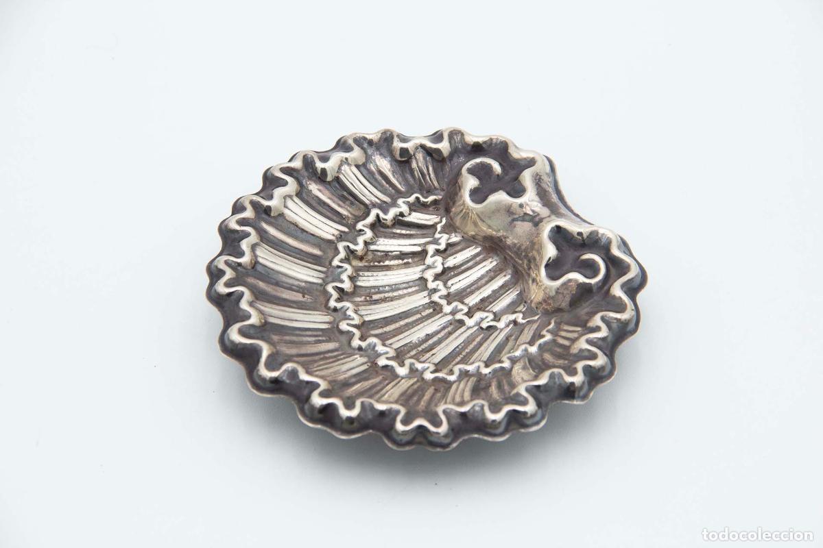 Antig&uuml;edades: Soporte para anillos de plata - Foto 3