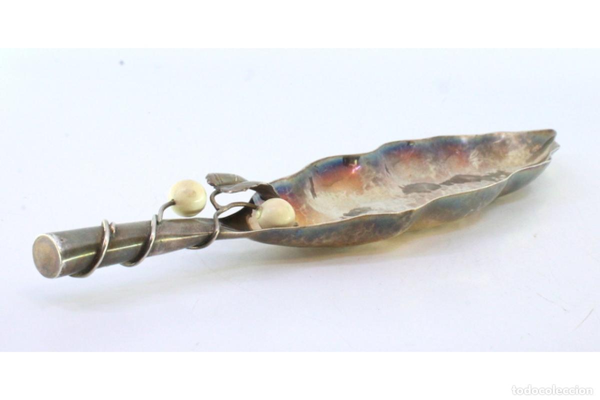 Antig&uuml;edades: Soporte para anillos de plata - Foto 3