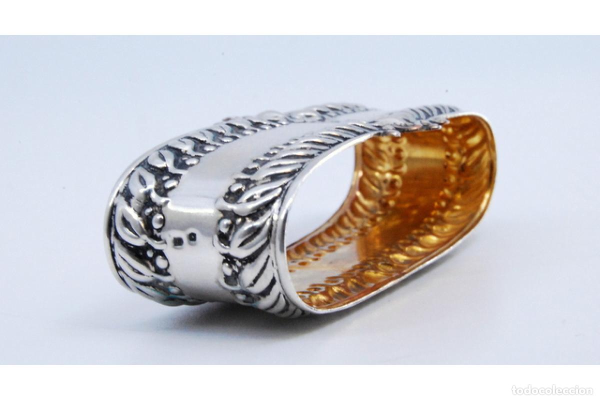Antig&uuml;edades: Anillo para servilletas de plata - Foto 2