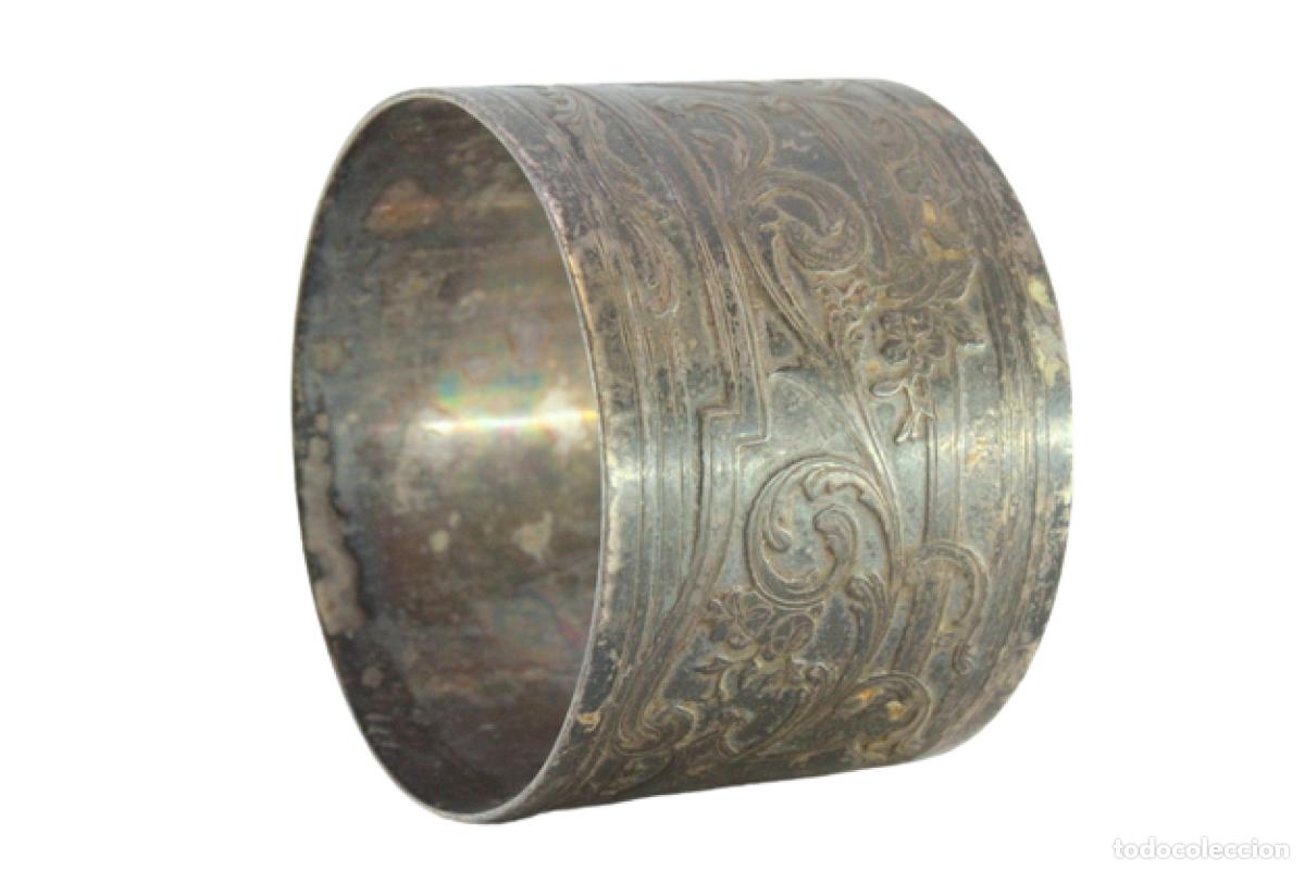 Antig&uuml;edades: Anillo para servilletas de plata - Foto 1