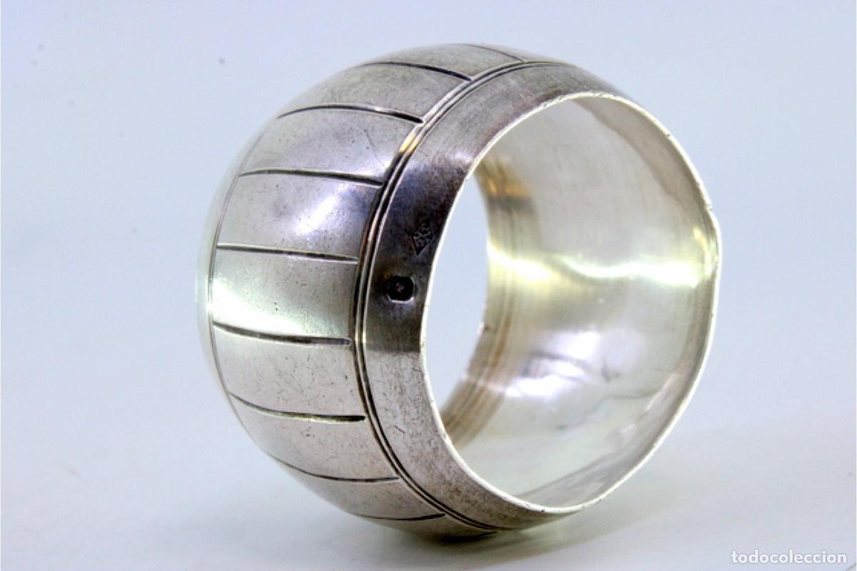 Antig&uuml;edades: Anillo para servilletas de plata - Foto 2