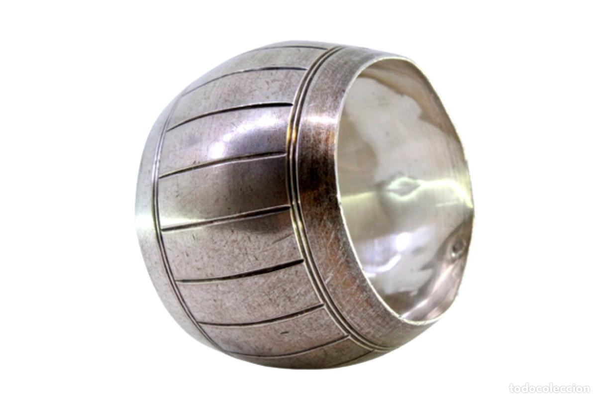 Antig&uuml;edades: Anillo para servilletas de plata - Foto 1