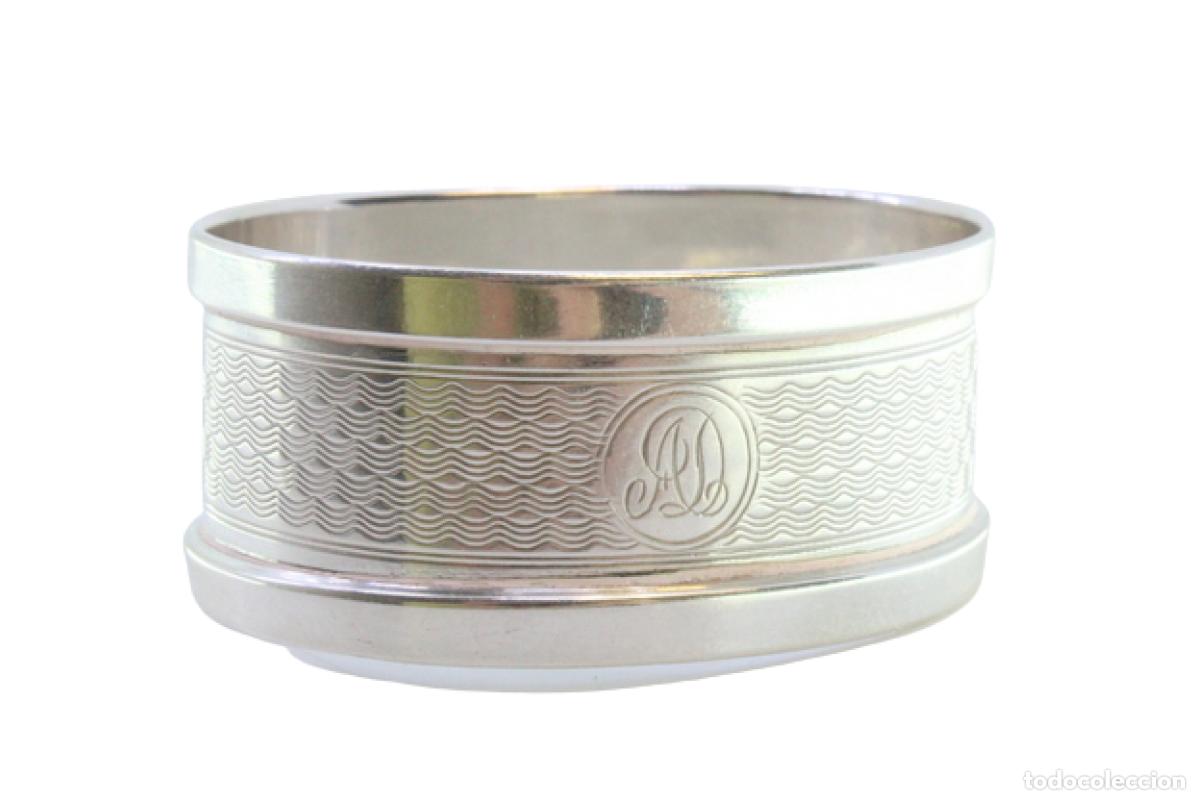 Antig&uuml;edades: Anillo para servilletas de plata - Foto 1