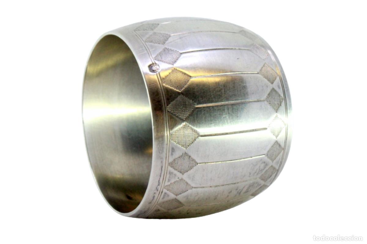Antig&uuml;edades: Anillo para servilletas de plata - Foto 1