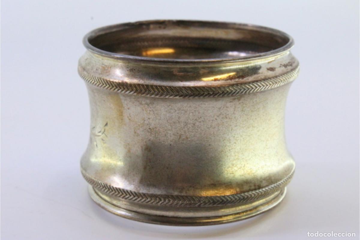 Antig&uuml;edades: Anillo para servilletas de plata - Foto 2
