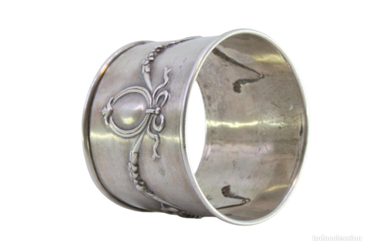 Antig&uuml;edades: Anillo para servilletas de plata - Foto 1
