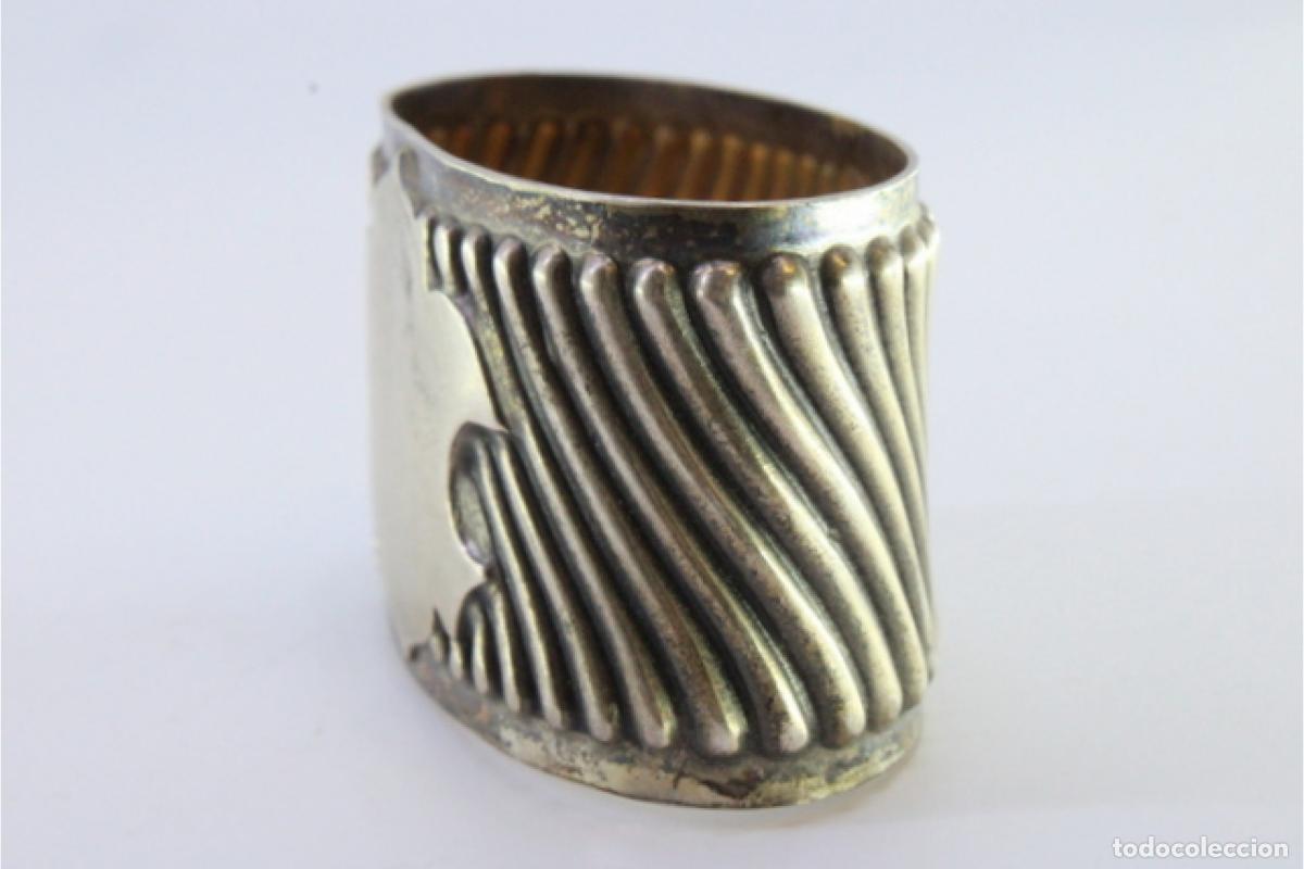 Antig&uuml;edades: Anillo para servilletas de plata - Foto 2
