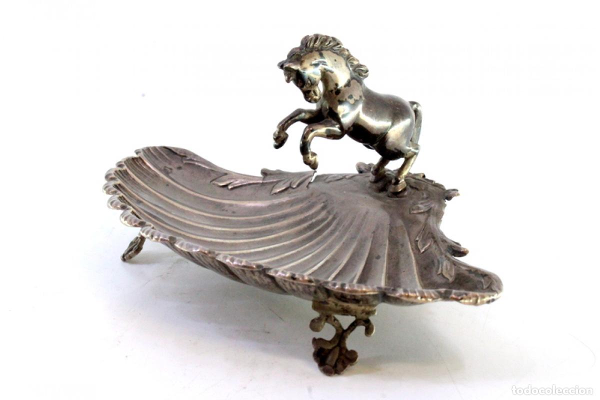 Antig&uuml;edades: Soporte para anillos de plata - Foto 3