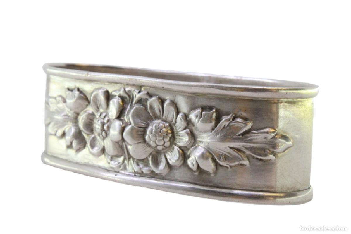 Antig&uuml;edades: Anillo para servilletas de plata - Foto 1