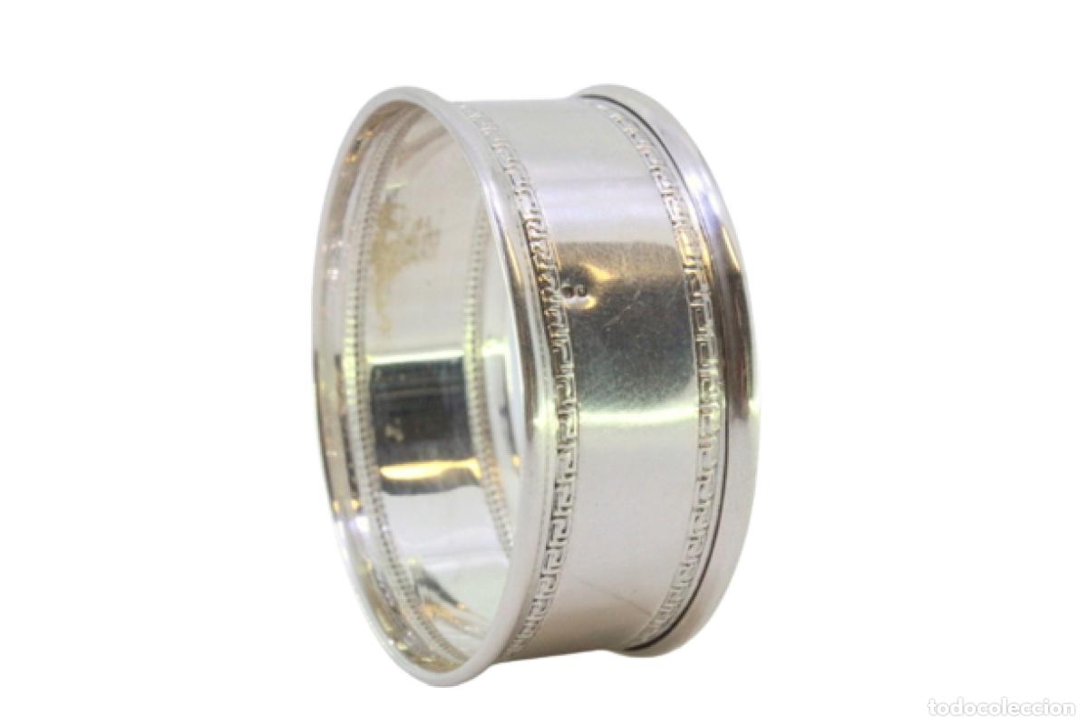 Antig&uuml;edades: Anillo para servilletas de plata - Foto 1