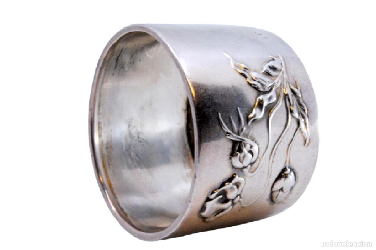 Antig&uuml;edades: Anillo para servilletas de plata - Foto 1