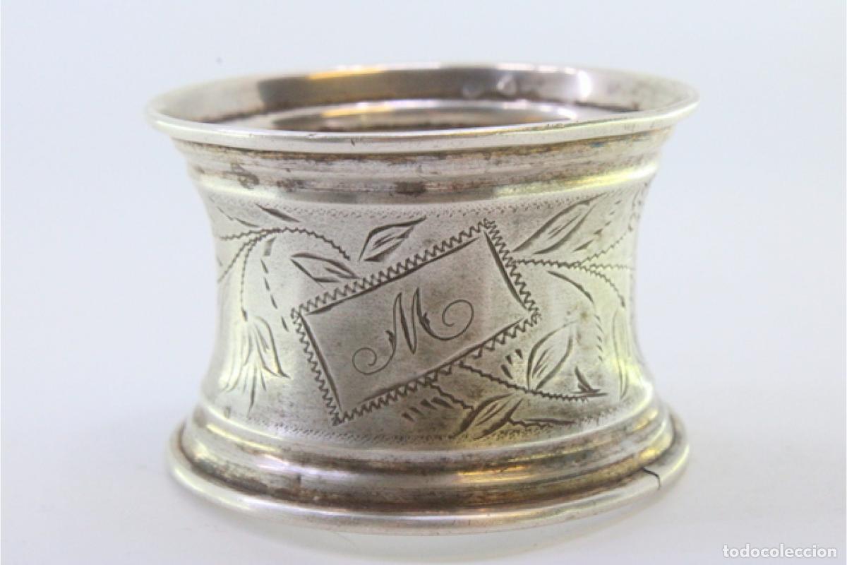 Antig&uuml;edades: Anillo para servilletas de plata - Foto 2