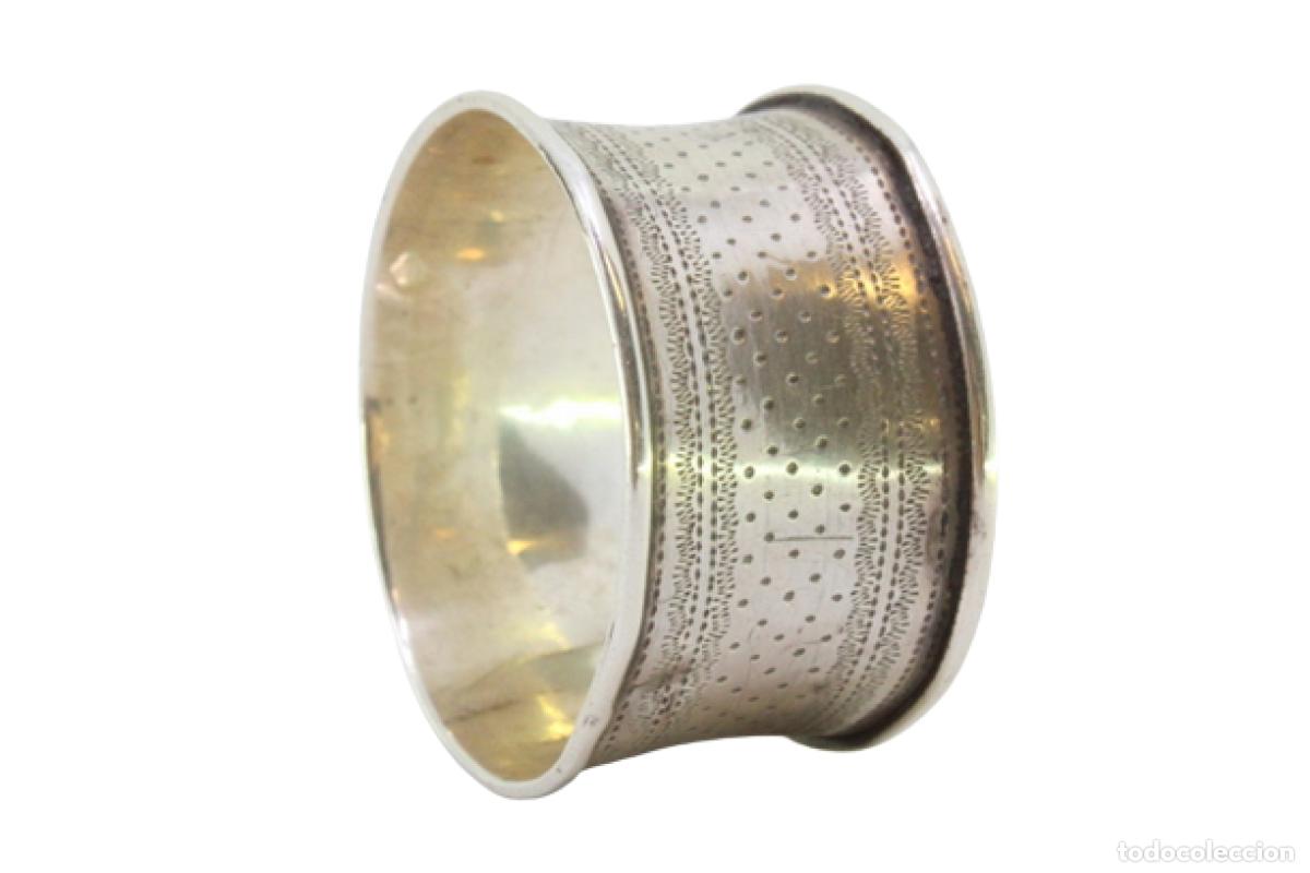 Antig&uuml;edades: Anillo para servilletas de plata - Foto 1