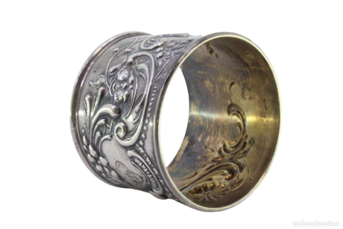 Antig&uuml;edades: Anillo para servilletas de plata - Foto 1