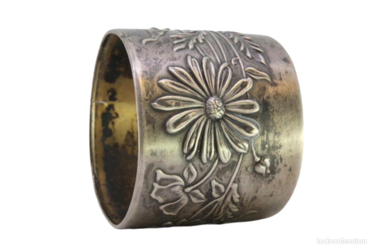 Antig&uuml;edades: Anillo para servilletas de plata - Foto 1