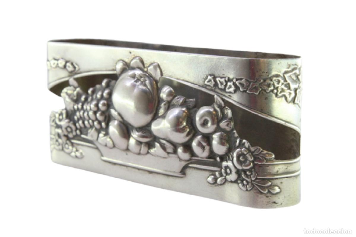 Antig&uuml;edades: Anillo para servilletas de plata - Foto 1