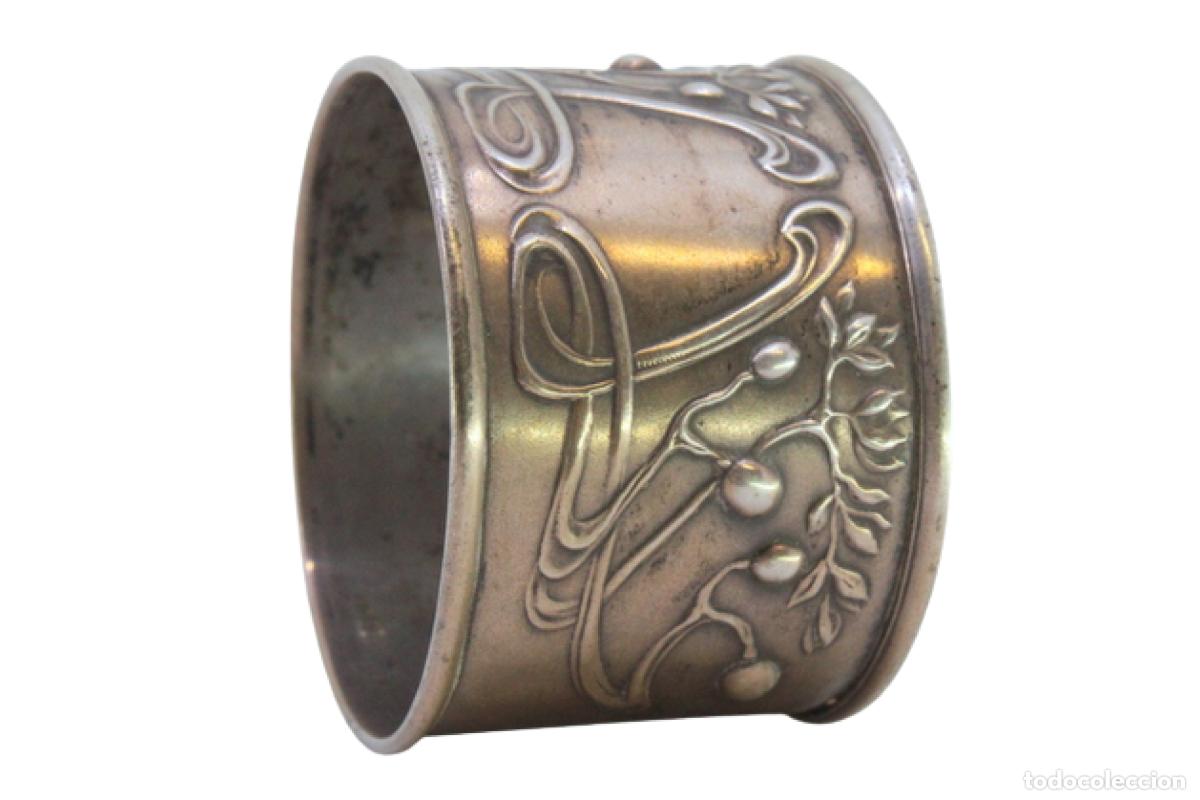 Antig&uuml;edades: Anillo para servilletas de plata - Foto 1