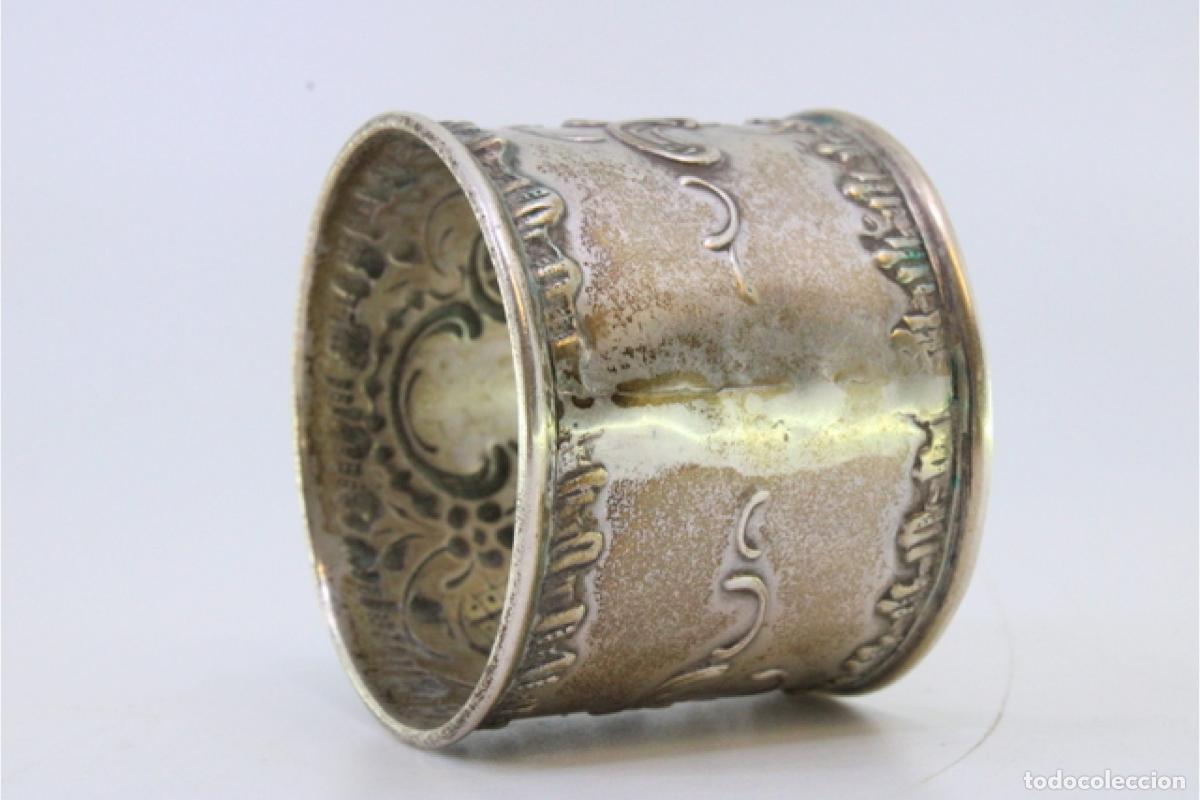 Antig&uuml;edades: Anillo para servilletas de plata - Foto 3