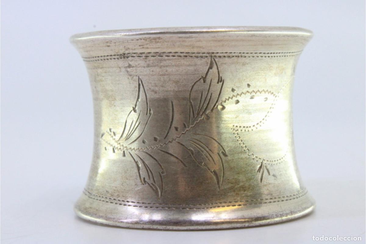 Antig&uuml;edades: Anillo para servilletas de plata - Foto 2