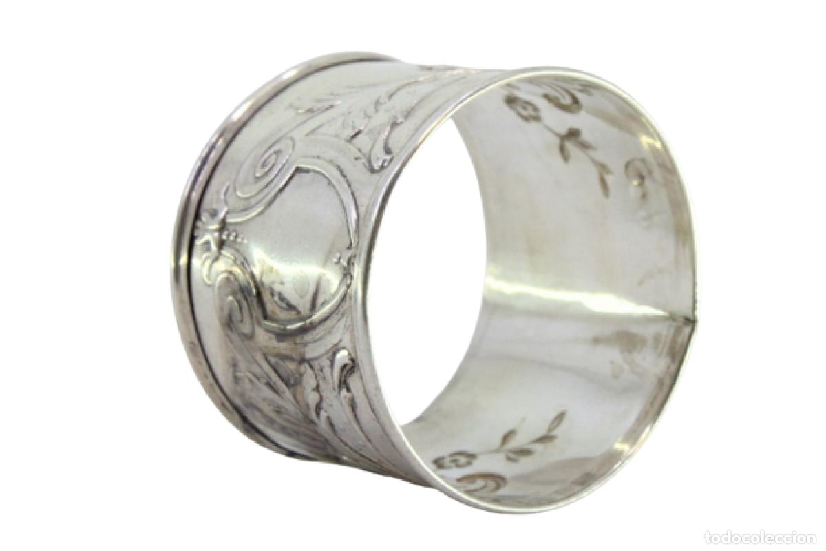 Antig&uuml;edades: Anillo para servilletas de plata - Foto 1