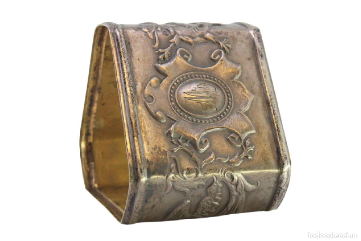 Antig&uuml;edades: Anillo para servilletas de plata - Foto 1