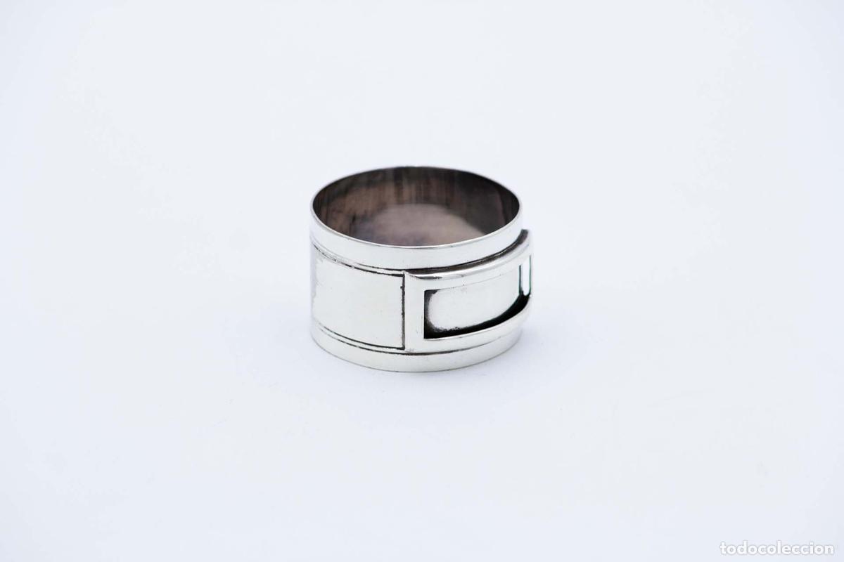 Antig&uuml;edades: Anillo para servilletas de plata - Foto 1