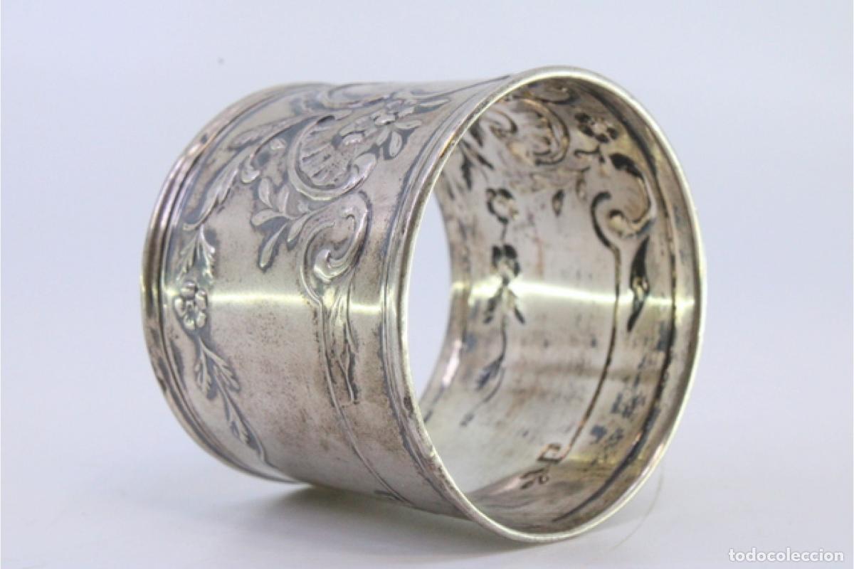 Antig&uuml;edades: Anillo para servilletas de plata - Foto 3