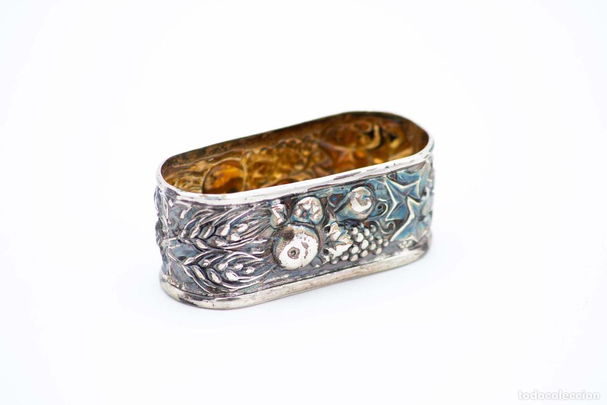 Antig&uuml;edades: Anillo para servilletas de plata - Foto 1