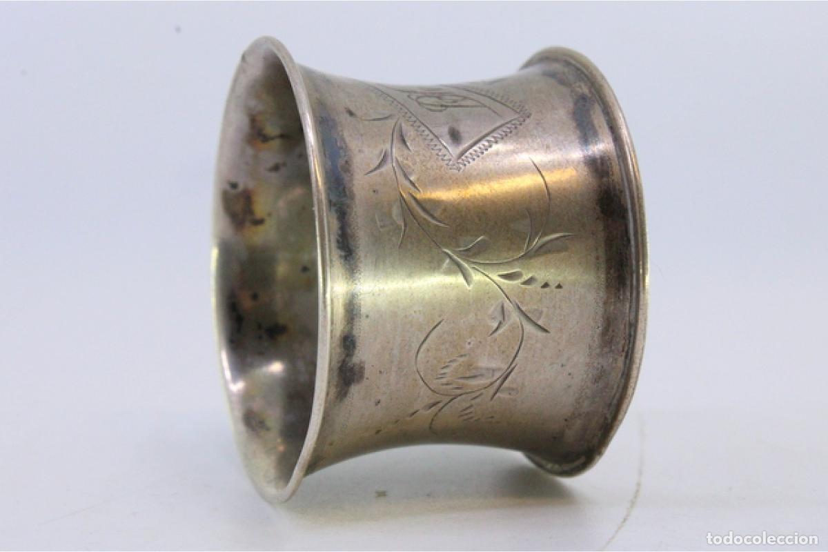 Antig&uuml;edades: Anillo para servilletas de plata - Foto 2