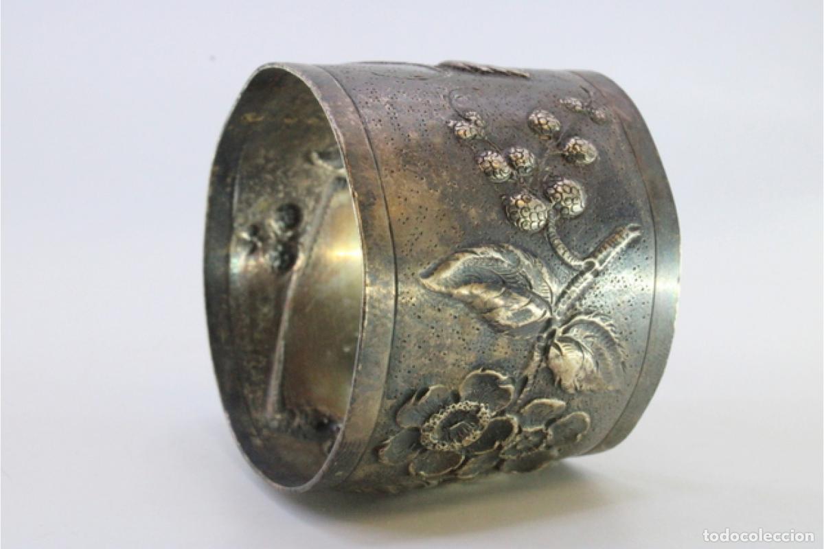 Antig&uuml;edades: Anillo para servilletas de plata - Foto 3
