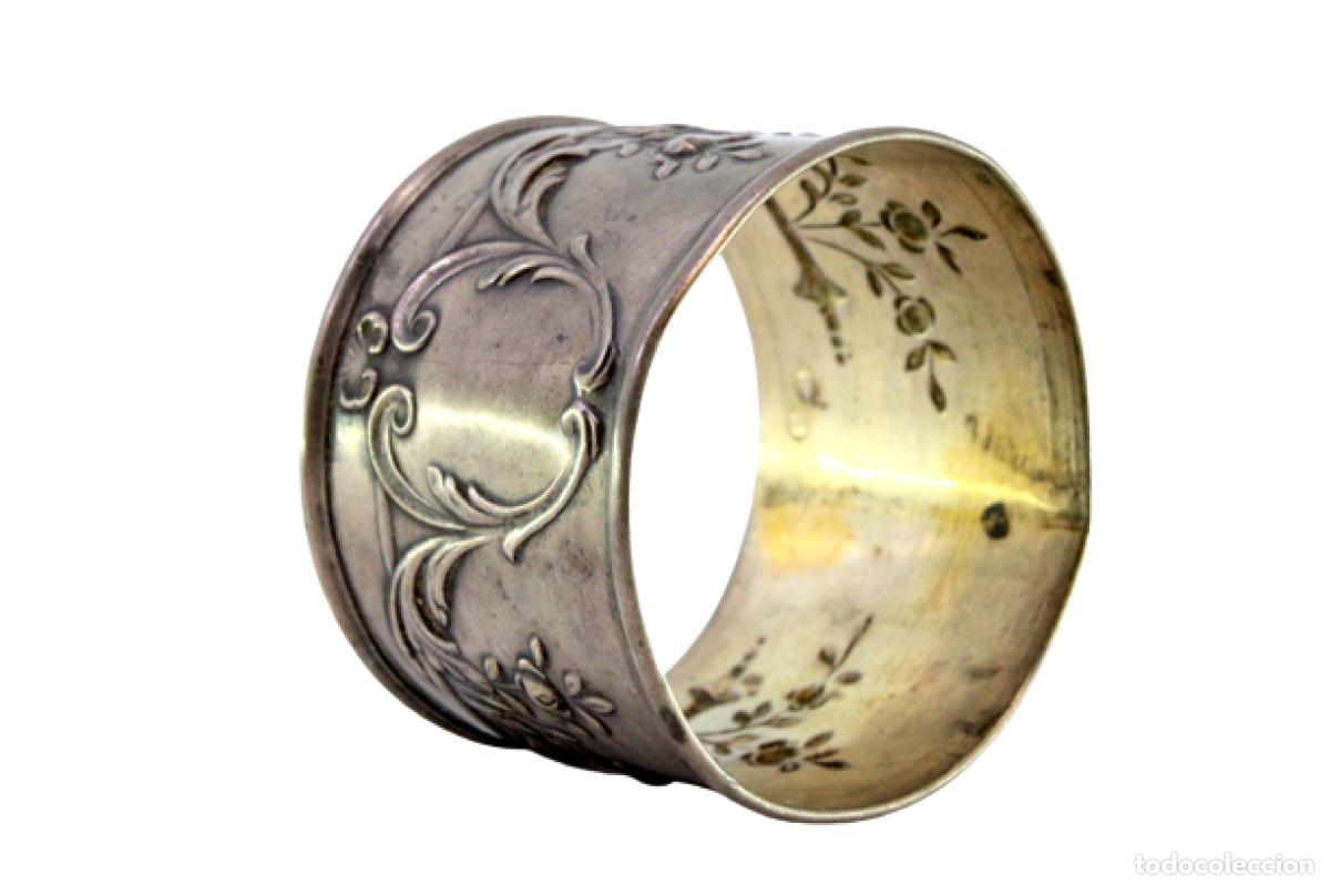 Antig&uuml;edades: Anillo para servilletas de plata - Foto 1