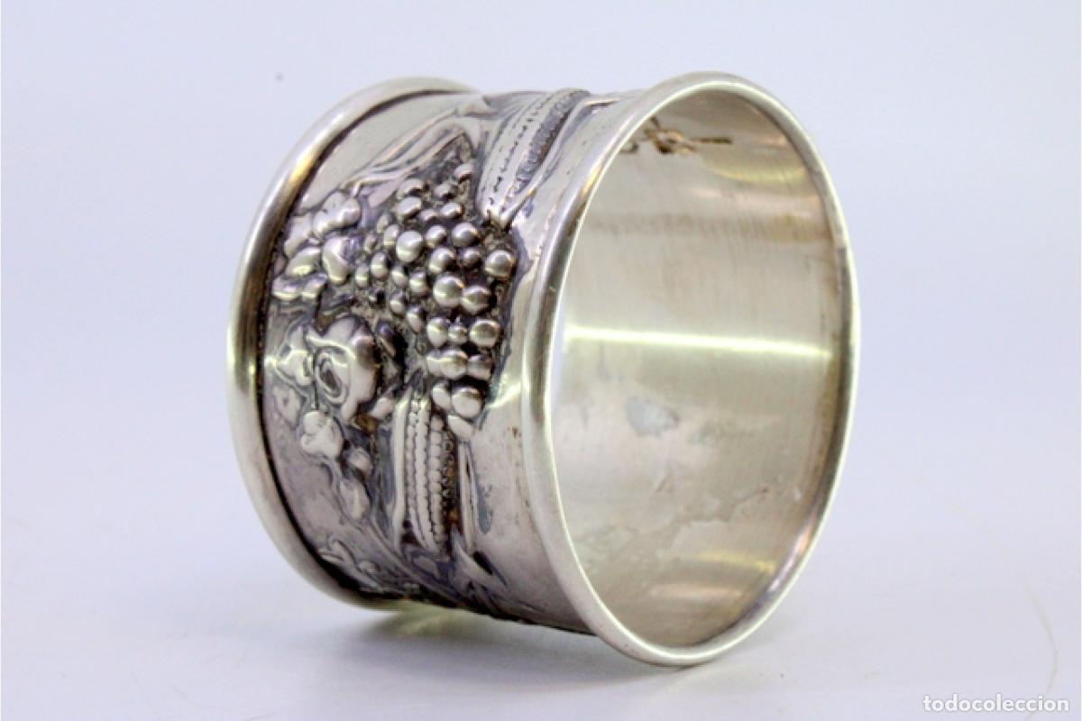 Antig&uuml;edades: Anillo para servilletas de plata - Foto 2