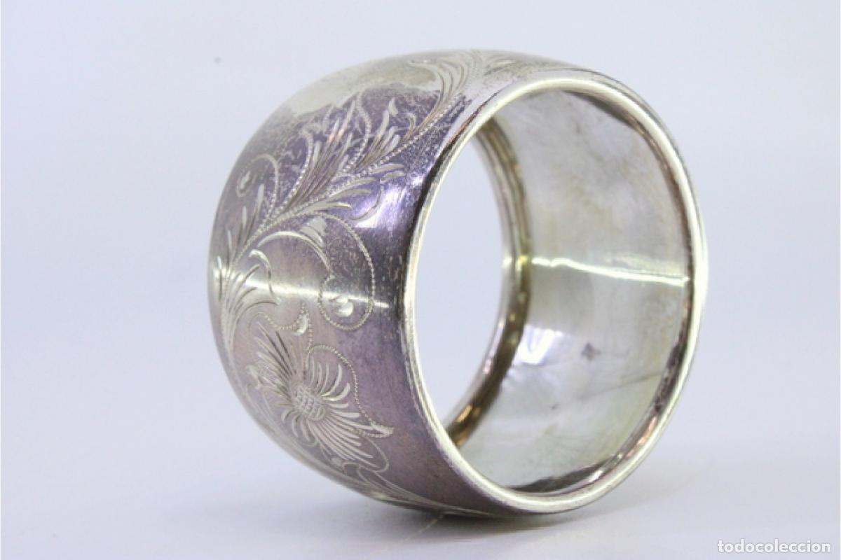 Antig&uuml;edades: Anillo para servilletas de plata - Foto 2