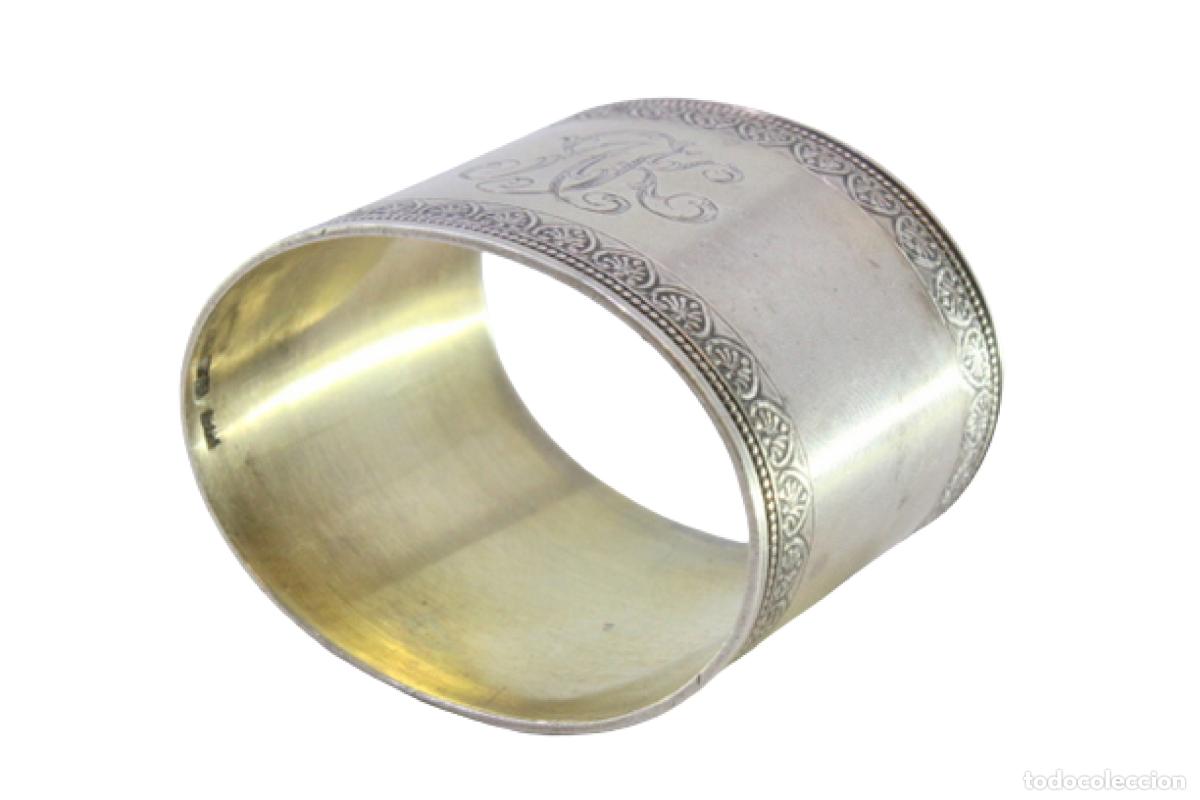 Antig&uuml;edades: Anillo para servilletas de plata - Foto 1