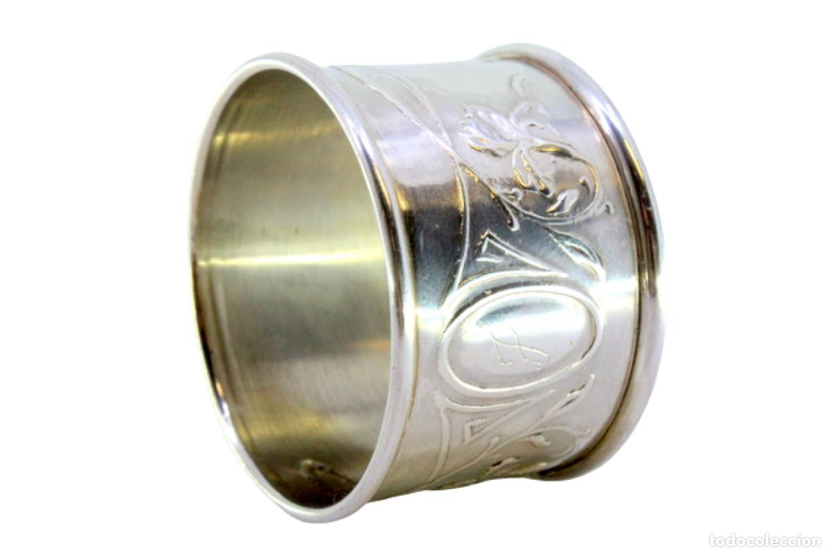 Antig&uuml;edades: Anillo para servilletas de plata - Foto 1