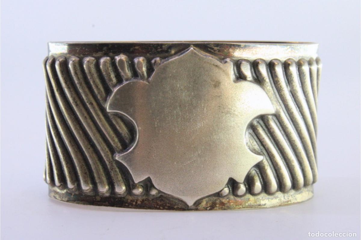 Antig&uuml;edades: Anillo para servilletas de plata - Foto 2