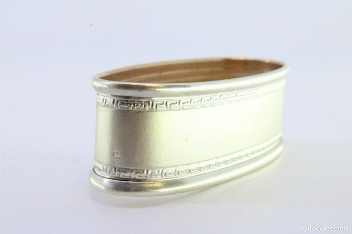 Antig&uuml;edades: Anillo para servilletas de plata - Foto 3