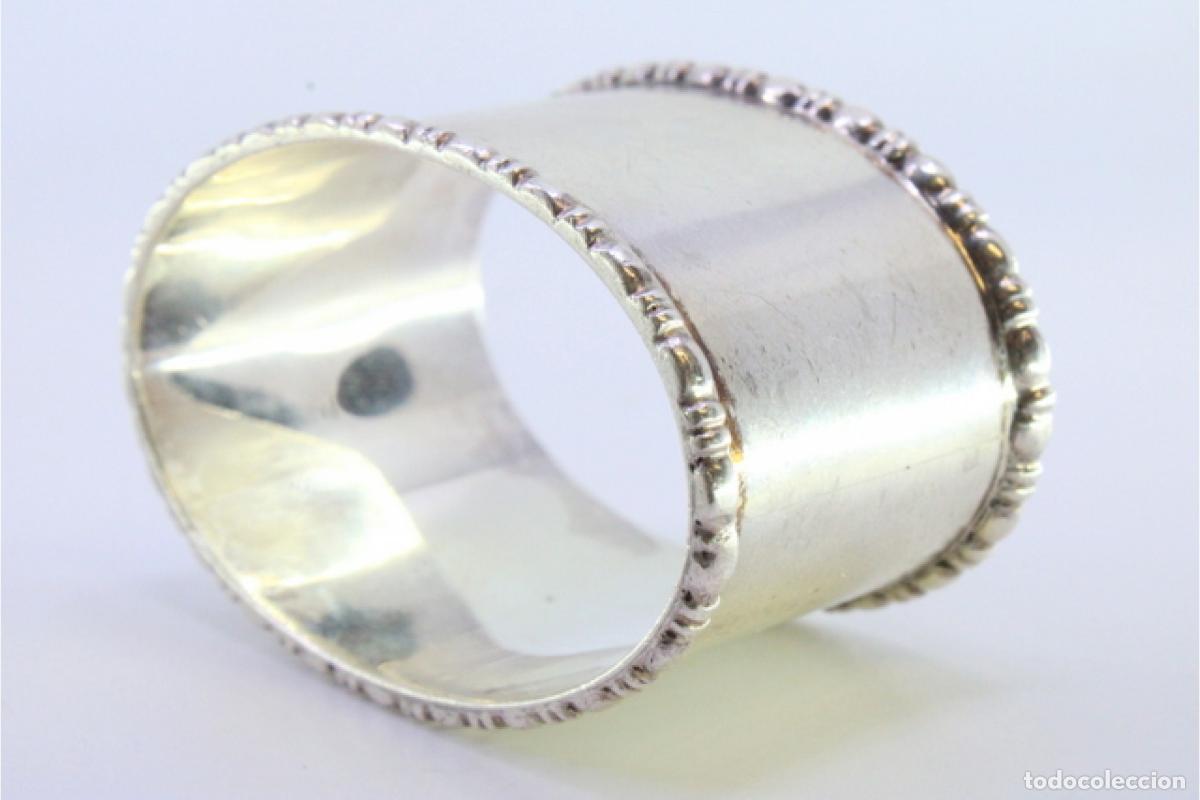 Antig&uuml;edades: Anillo para servilletas de plata - Foto 2