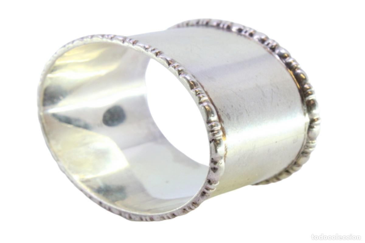 Antig&uuml;edades: Anillo para servilletas de plata - Foto 1