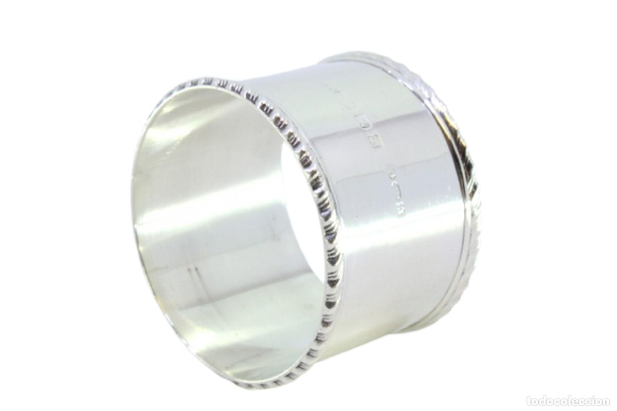 Antig&uuml;edades: Anillo para servilletas de plata - Foto 1