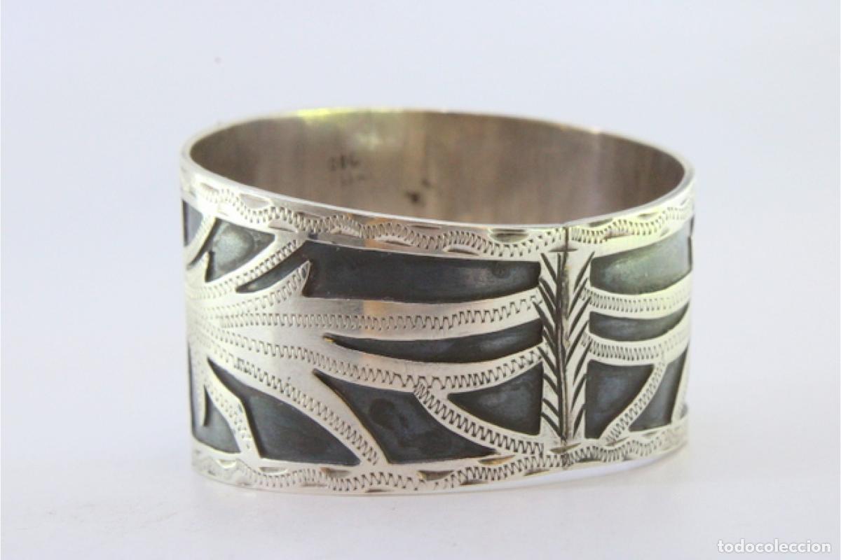Antig&uuml;edades: Anillo para servilletas de plata - Foto 3