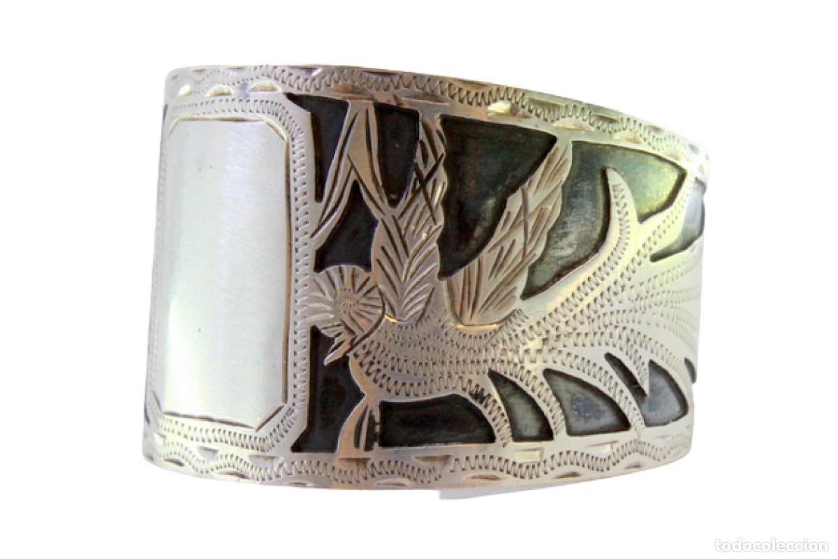 Antig&uuml;edades: Anillo para servilletas de plata - Foto 1