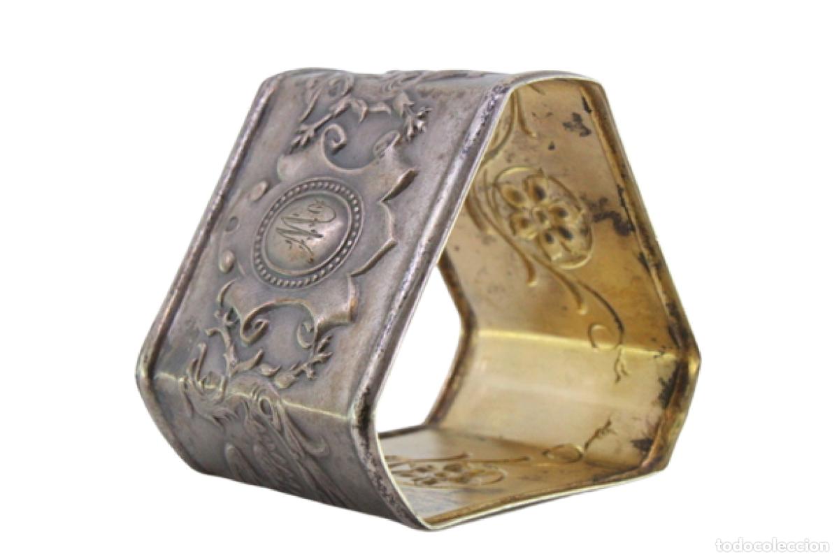 Antig&uuml;edades: Anillo para servilletas de plata - Foto 1