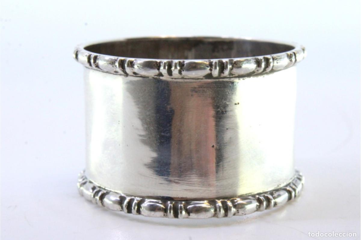 Antig&uuml;edades: Anillo para servilletas de plata - Foto 3