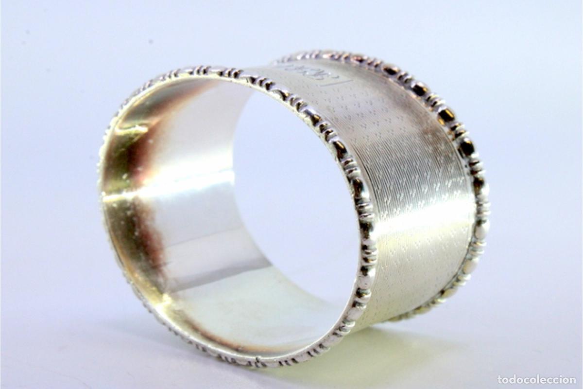 Antig&uuml;edades: Anillo para servilletas de plata - Foto 2