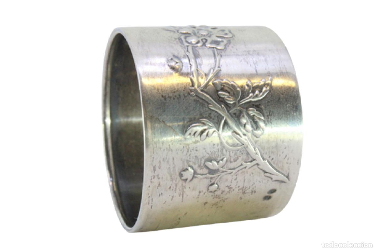 Antig&uuml;edades: Anillo para servilletas de plata - Foto 1