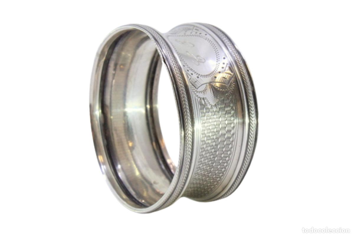 Antig&uuml;edades: Anillo para servilletas de plata - Foto 1