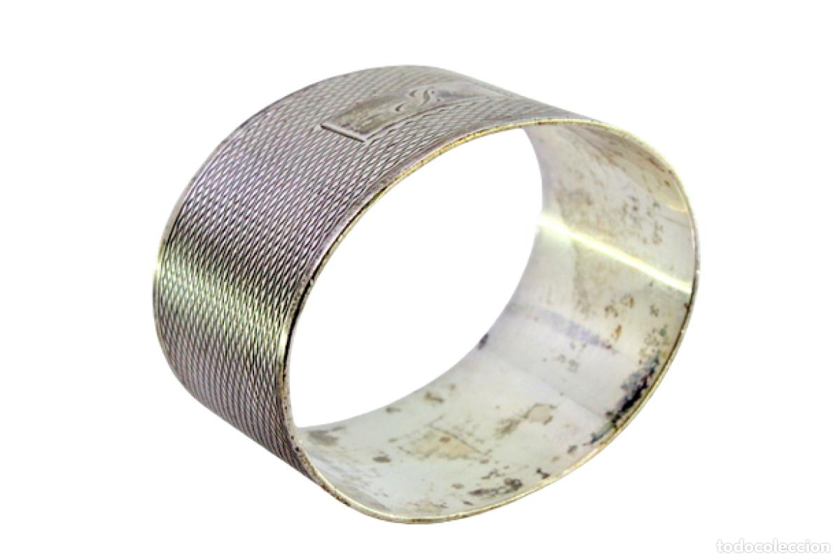 Antig&uuml;edades: Anillo para servilletas de plata - Foto 1