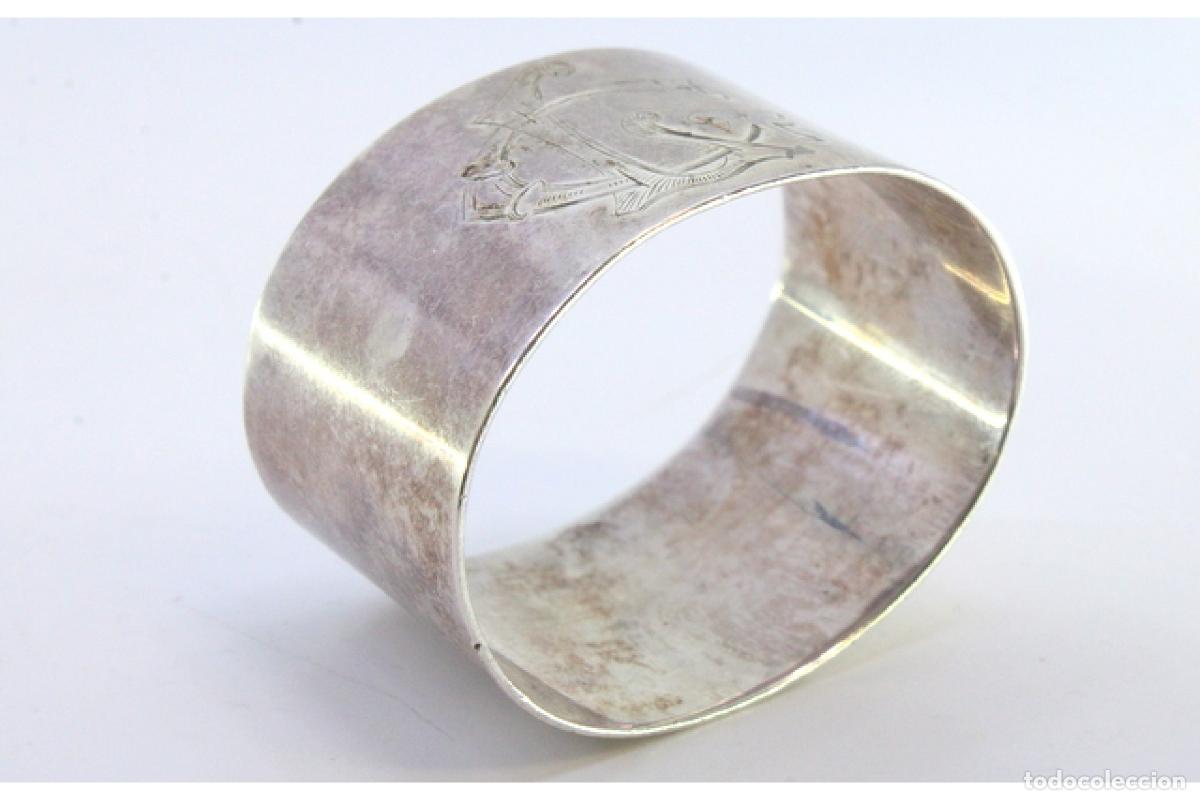 Antig&uuml;edades: Anillo para servilletas de plata - Foto 3