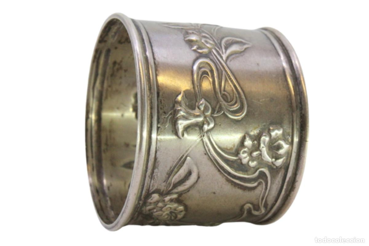 Antig&uuml;edades: Anillo para servilletas de plata - Foto 1